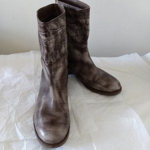 Roberto Lenzi Boot